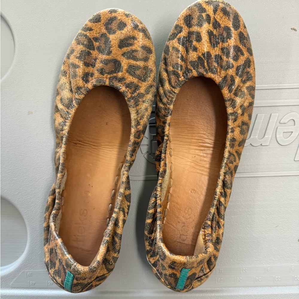 Tieks Shoes size 9